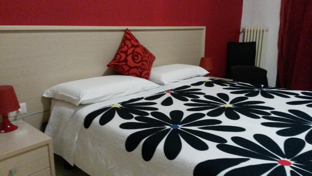 Domus Roma Hotel Ruang foto