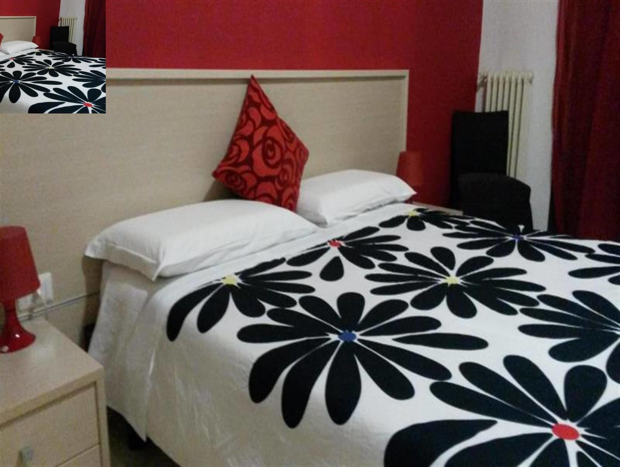 Domus Roma Hotel Bagian luar foto